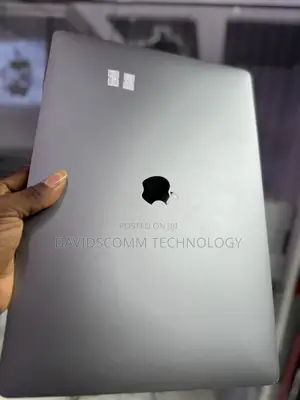 Laptop Apple MacBook Pro 2019 32GB Intel Core i9 SSD 512GB