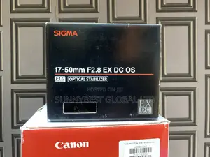 Sigma 17-50mm F2.8 EX DC OS