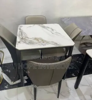 Dinning Set by 4 Seaters