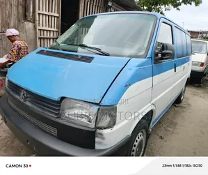 Volkswagen Transporter 2005 Blue