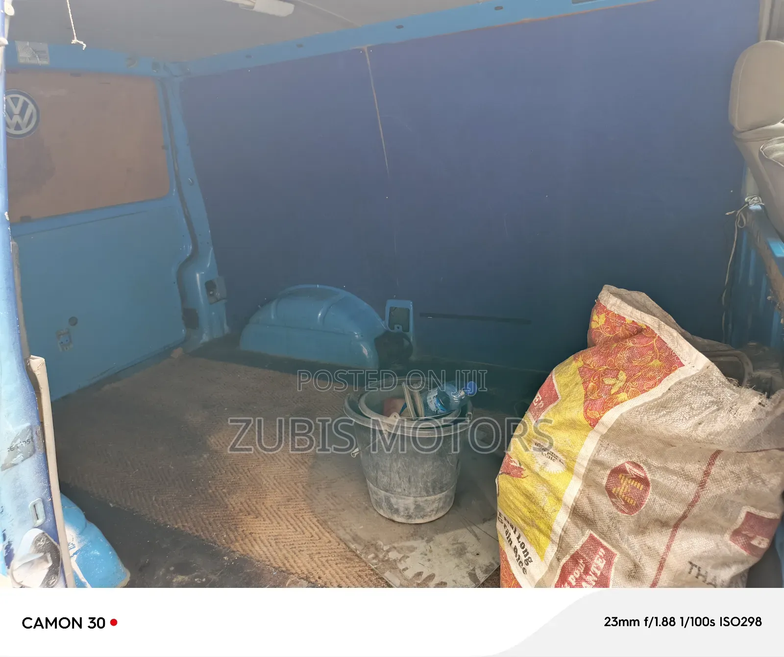 Volkswagen Transporter 2005 Blue