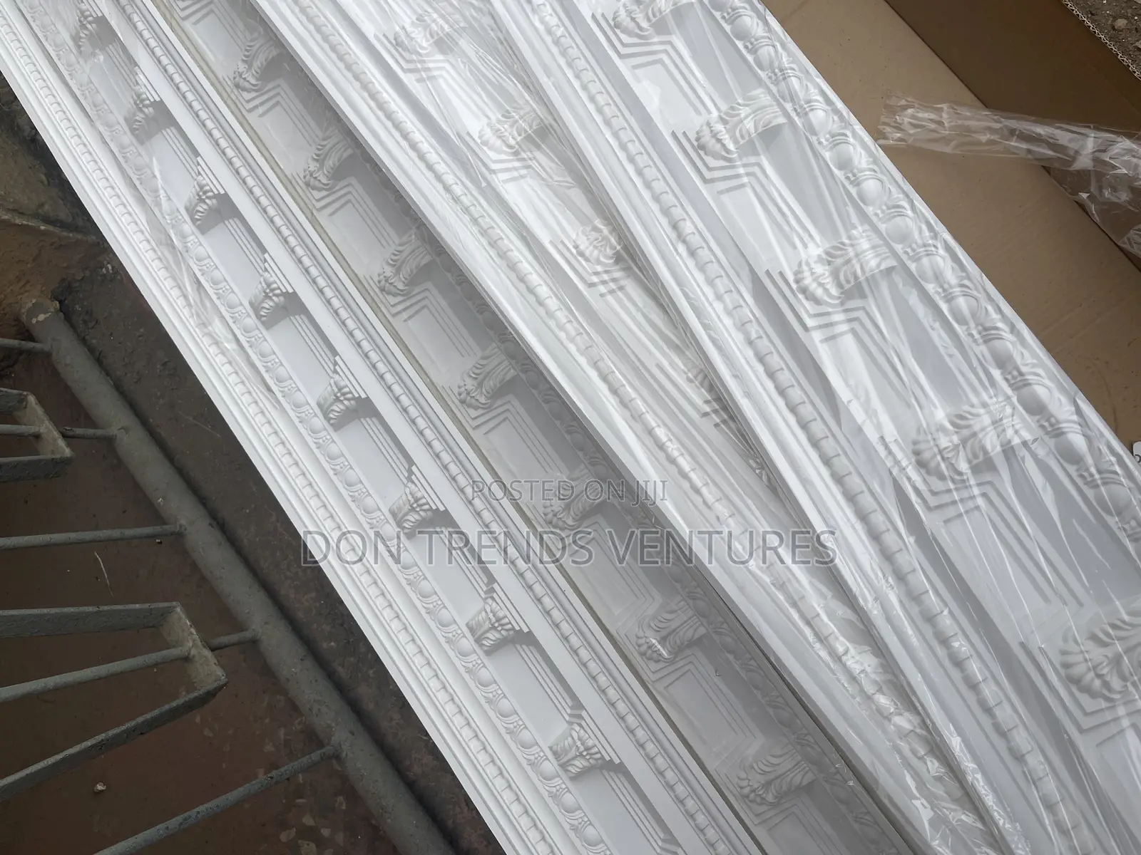 Luxury Ceiling Cornice