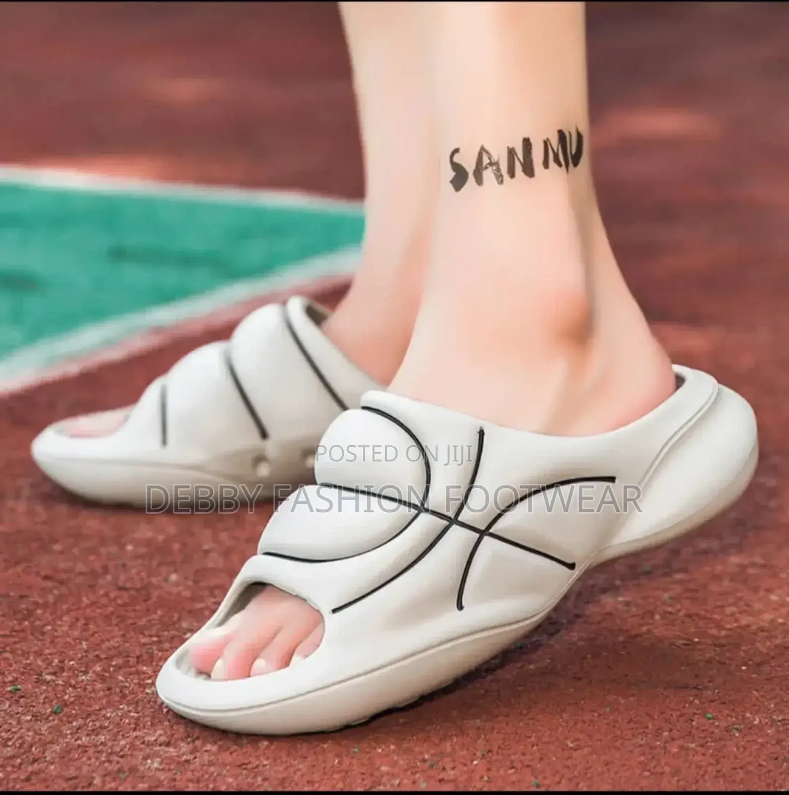 Fashionable High Quality Slide Slippers