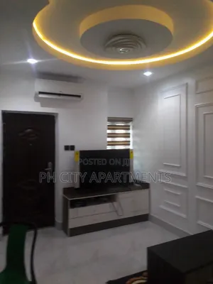 Furnished 1bdrm Block of Flats in GRA Phase 3 / Port-Harcourt for rent