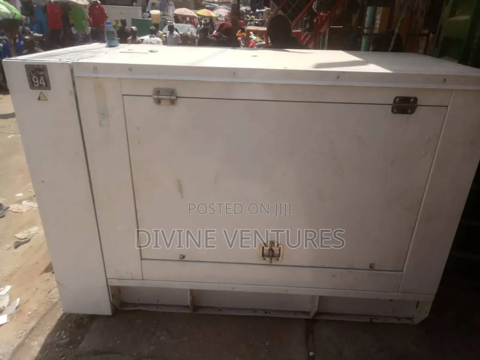 30kva FG Wilson Soundproof Generator