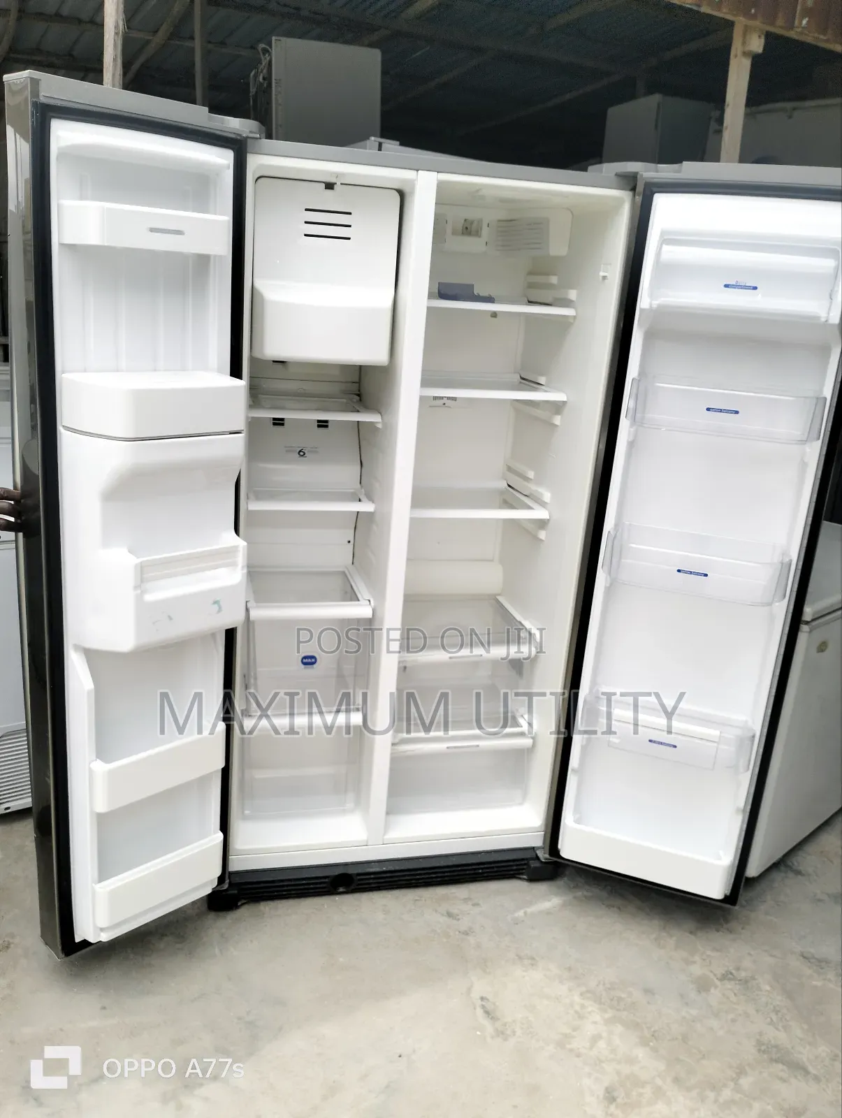 Whirlpool Side by Side Fridge Wit Dispenser N Icecube Maker