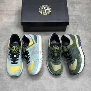 Stone Island Sneakers