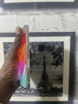 Apple iPhone 12 128 GB White