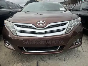 Toyota Venza AWD 2010 Brown