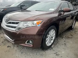 Toyota Venza AWD 2010 Brown