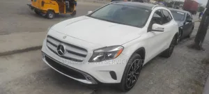 Mercedes-Benz GLA 250 2016 White