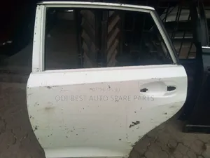 Toyota Venza Empty Door Back Left Side 014 Model