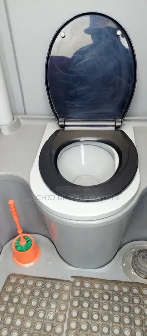Eco-Friendly Portable Toilets for Construction in Lagos