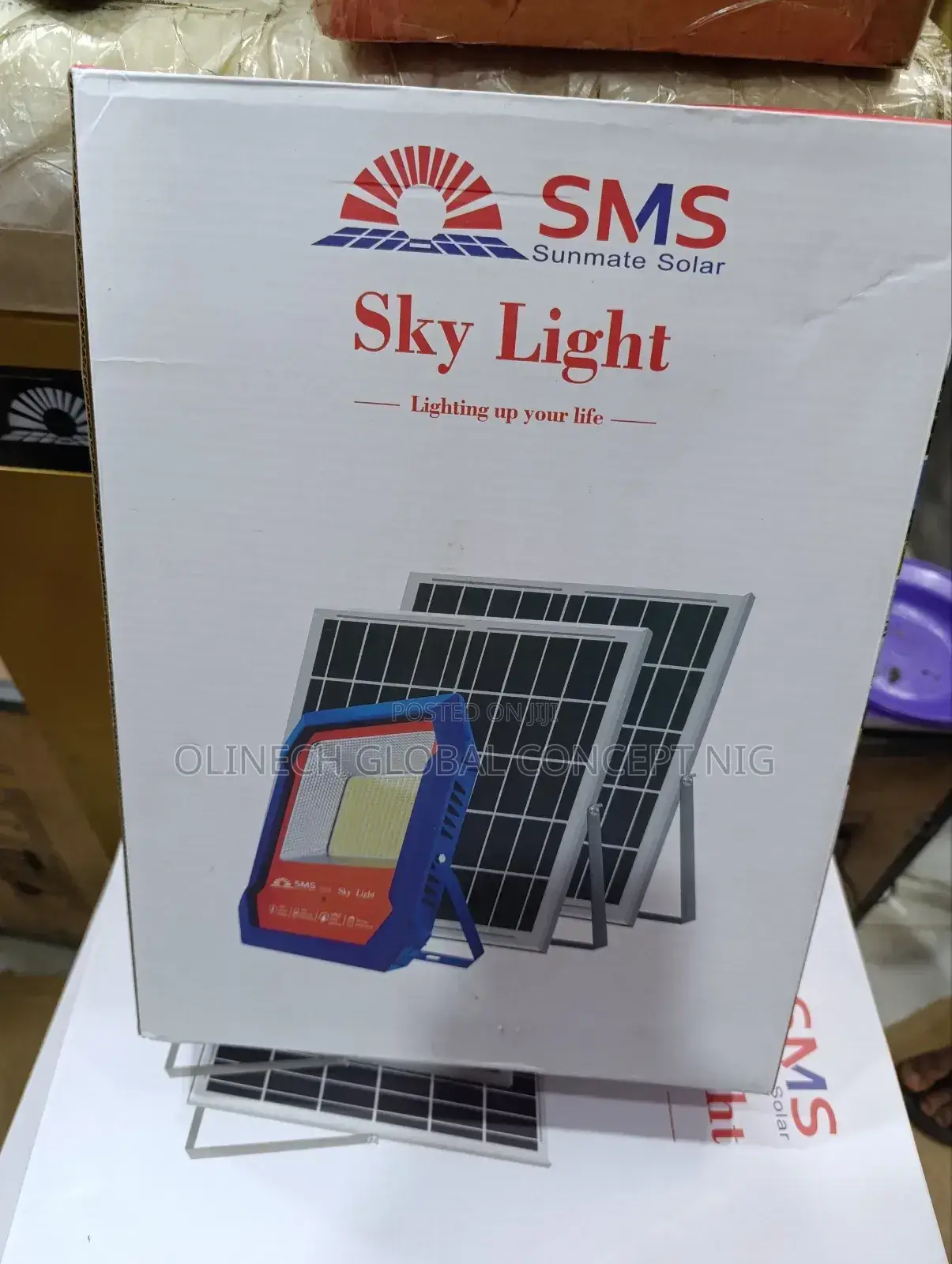 300 SMS Solar Flood Light