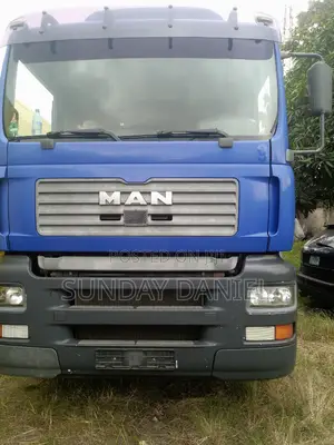 Man Tga Cooling Truck 8 Tyre's Tokunbo