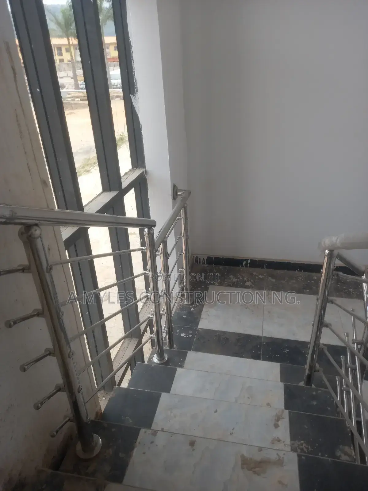 Stainless Handrail Mansion