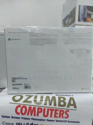 New Laptop Microsoft Surface Pro 9 8GB Intel Core I5 SSD 256GB