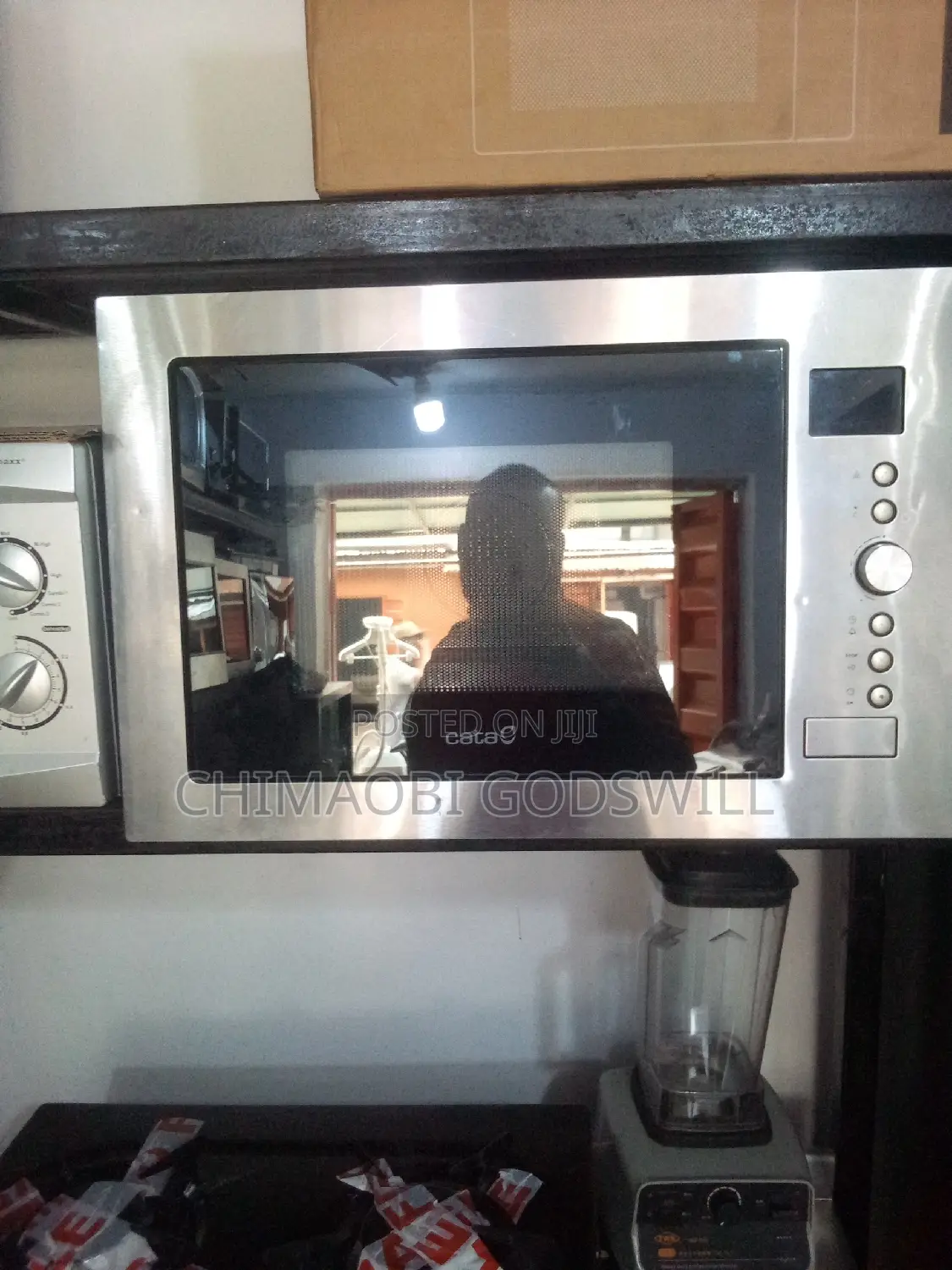 Cabinet Microwave