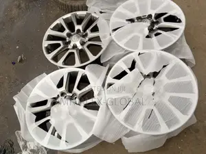 18rim Prado Pencil
