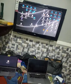 Macbook/Windows Laptop Solution