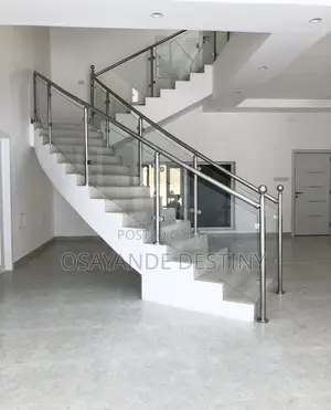 Plain Glass Handrails