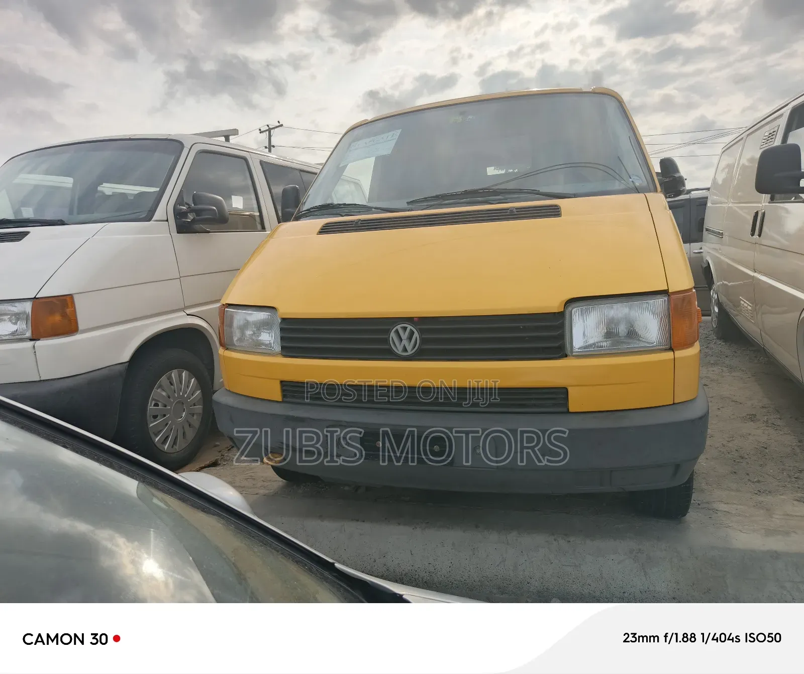 Volkswagen Transporter 2005 Yellow