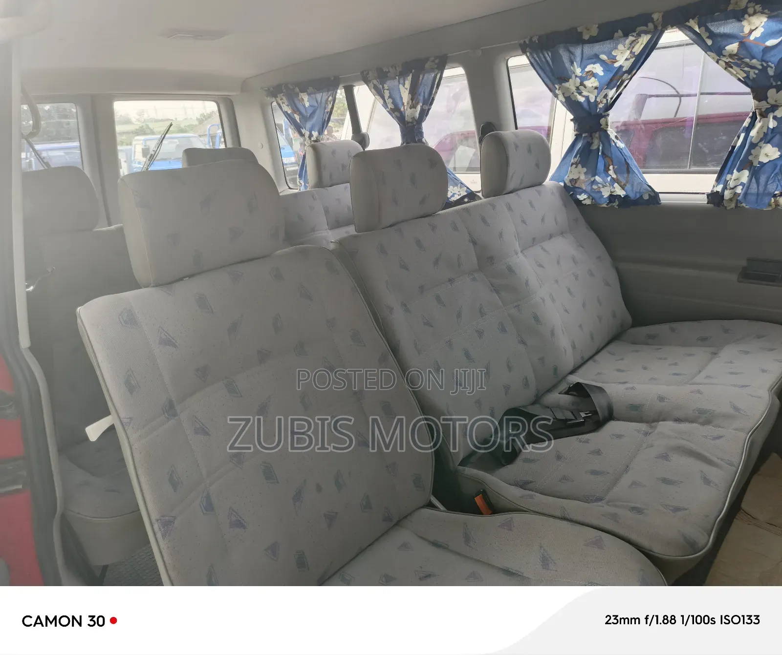 Volkswagen Transporter 2005 Red