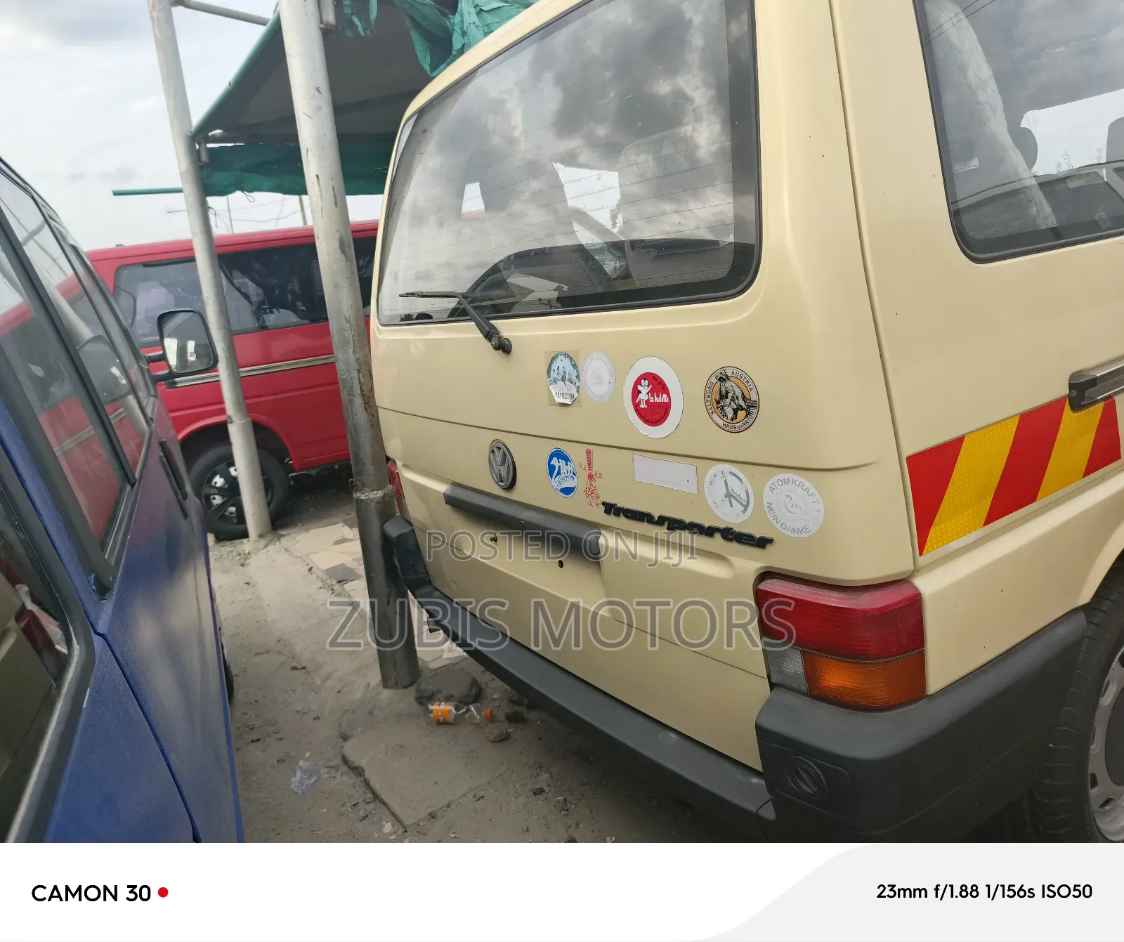 Volkswagen Transporter 2005 Yellow