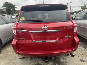 Toyota RAV4 2.5 Sport 4x4 2010 Red