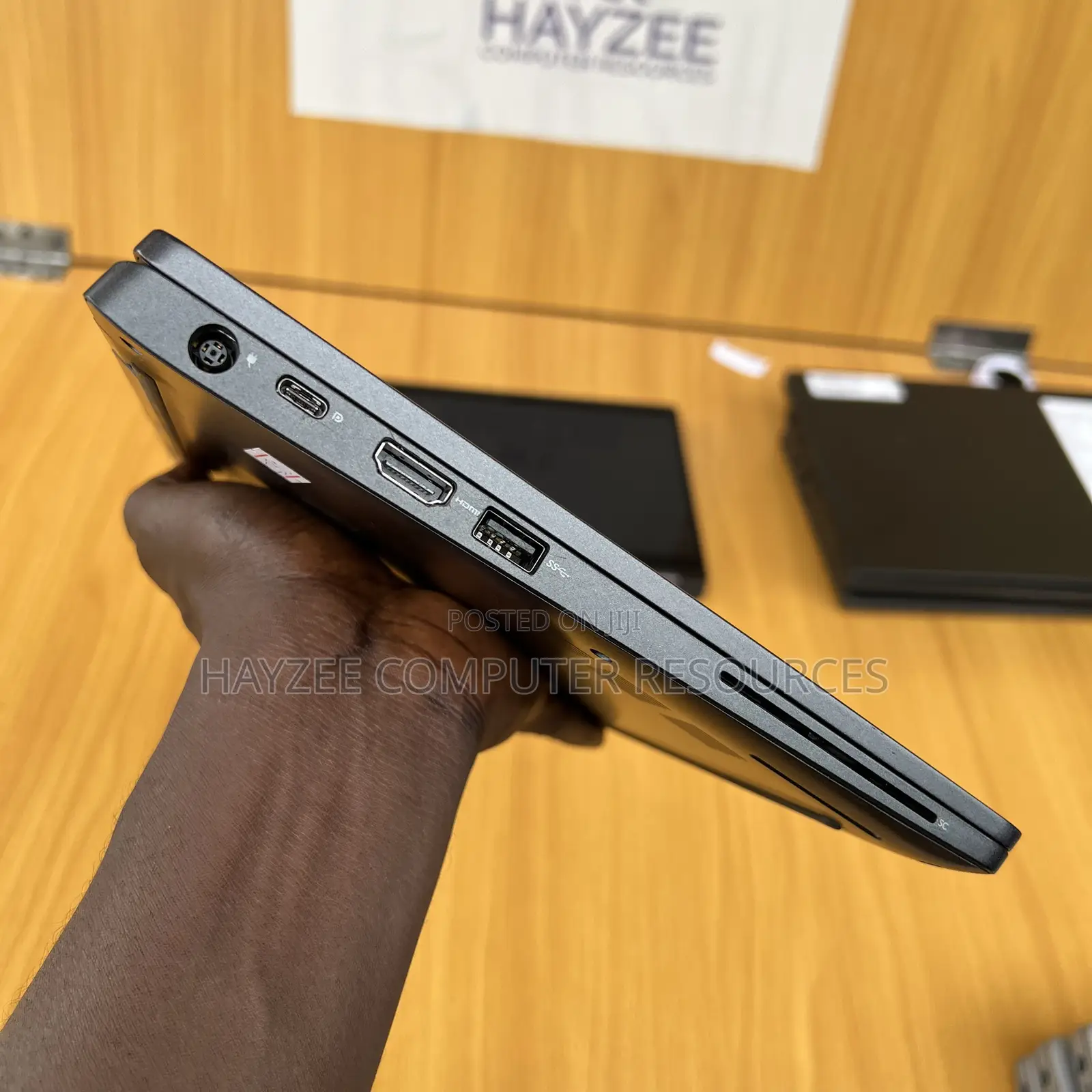 Laptop Dell Latitude 5300 16GB Intel Core I7 SSD 512GB