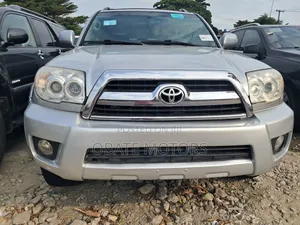 Toyota 4-Runner Limited 2008 Silver