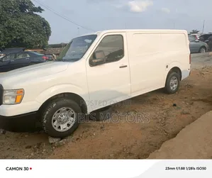 Nissan NV200 2011 White