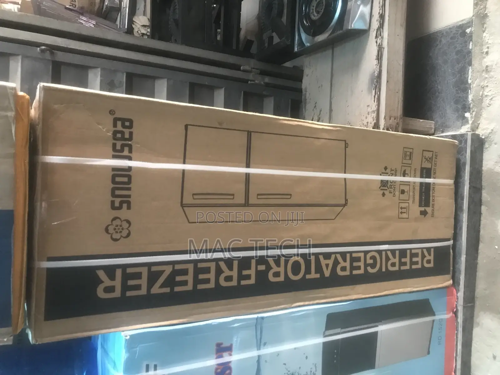 Snowsea Double Door Fridge.