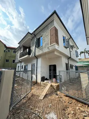 5bdrm House in Ogba for sale