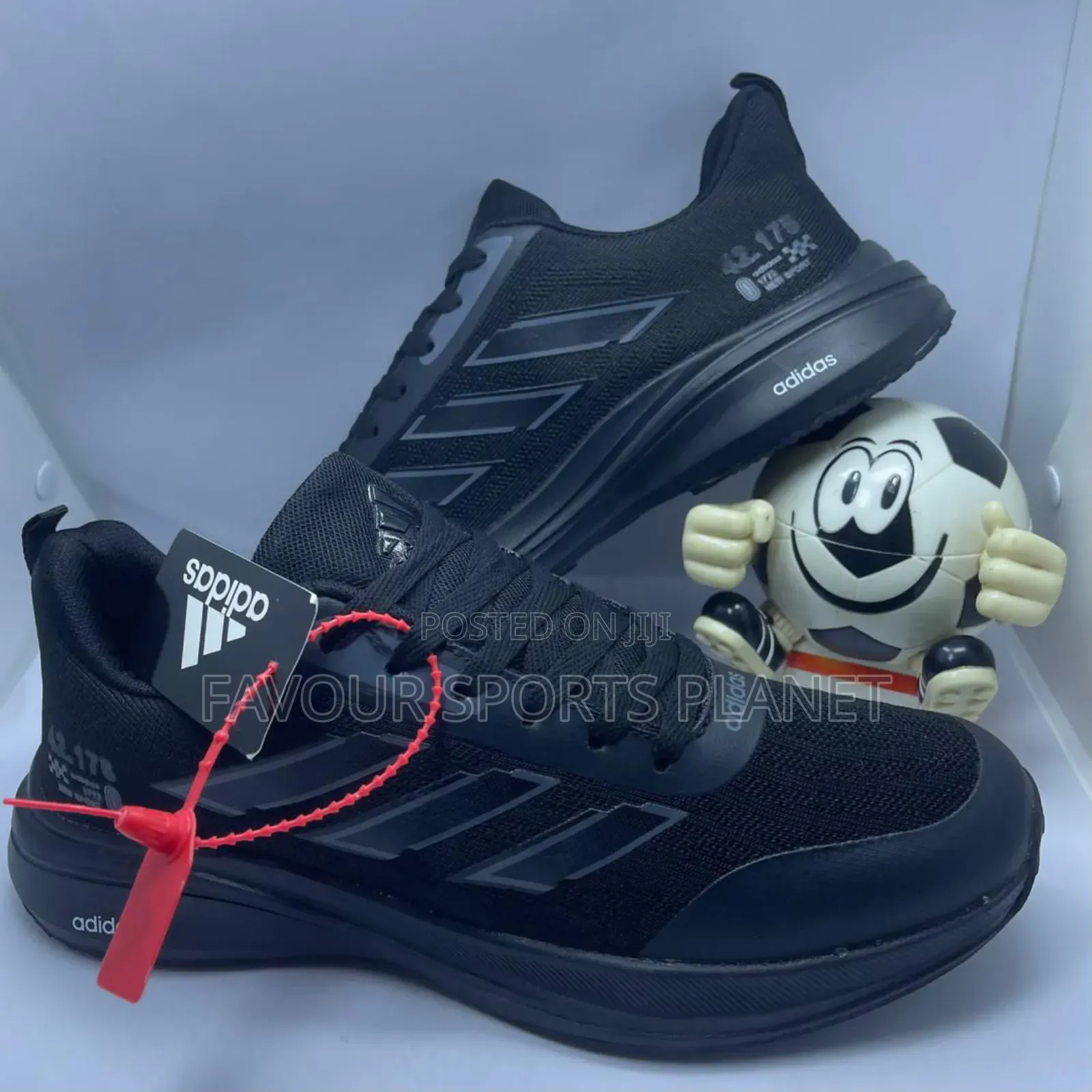 Brand New Adidas Trainer Canvas