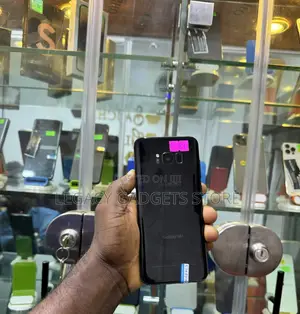 Samsung Galaxy S8 Plus 64 GB Black
