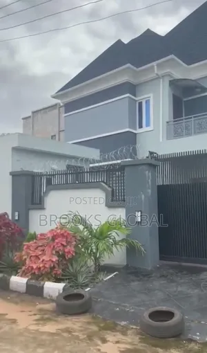 5bdrm Duplex in Benin City for rent