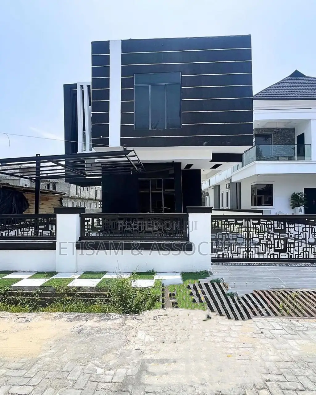 Furnished 5bdrm Duplex in Ln Gated Estate With, Chevron for sale