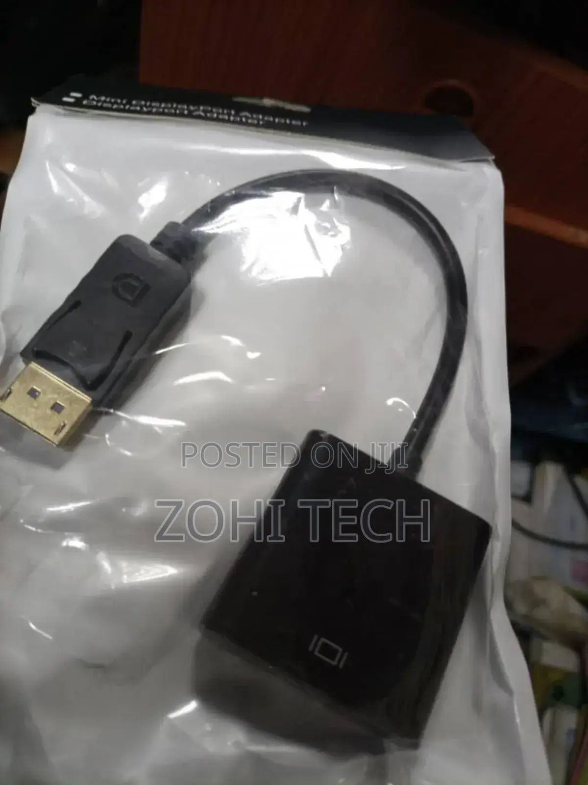 Display To VGA Adapter Converter