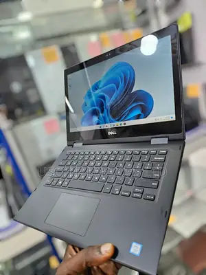 Laptop Dell Latitude 3390 8GB Intel Core I5 SSD 128GB