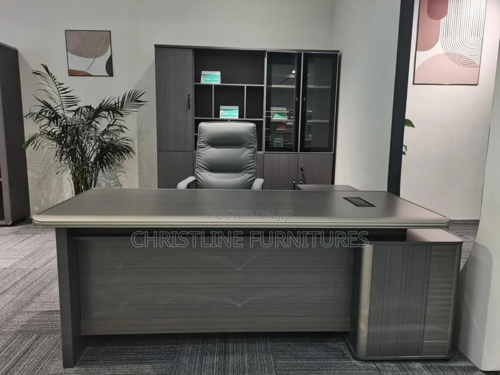 Quality Executive Boss Table
