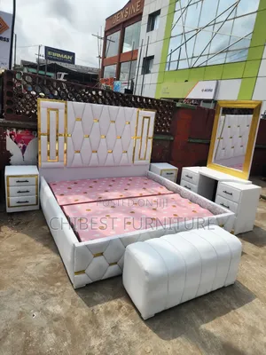 Quality 6by6 Complete Set of Leather Upholstery Padded Bed