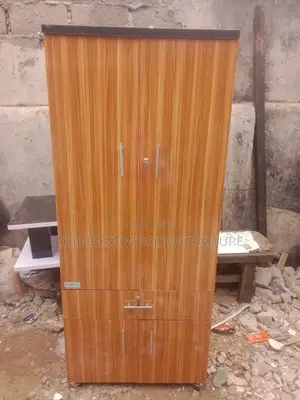 32inchis Wardrobe