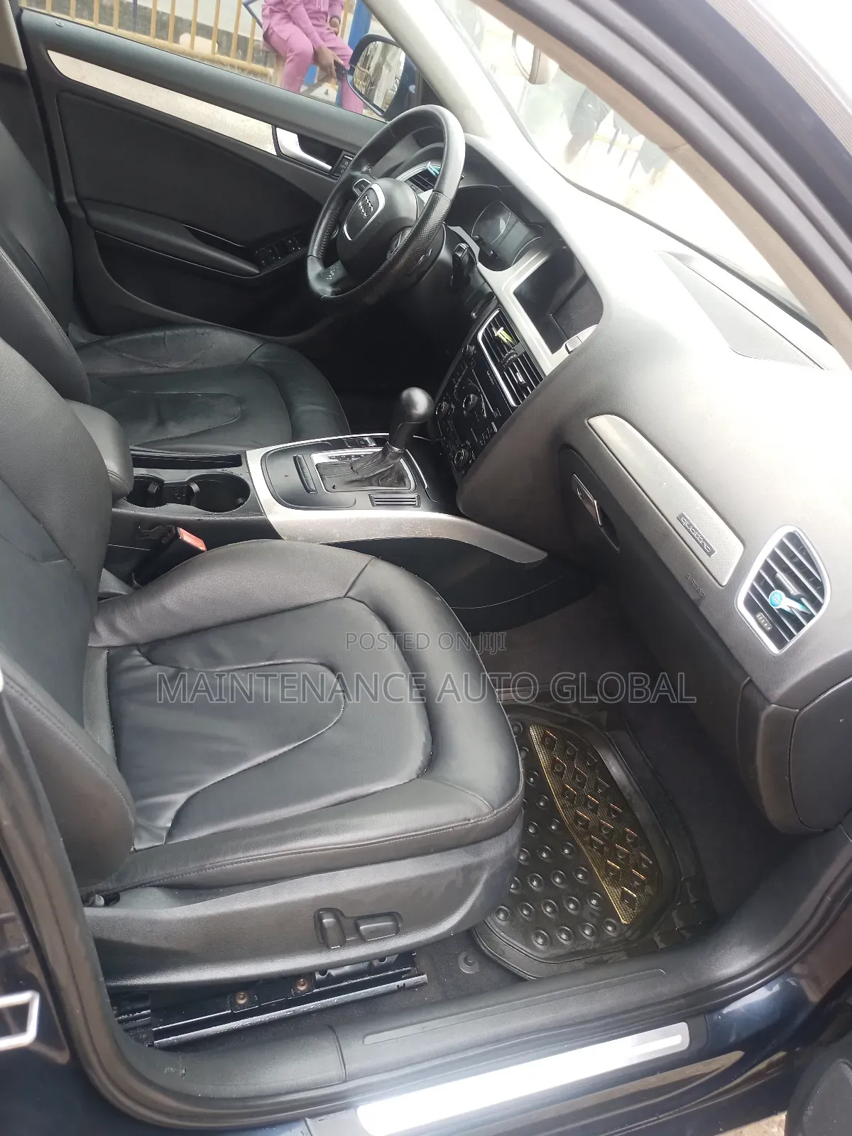Audi A4 2.0T Premium 2012 Blue