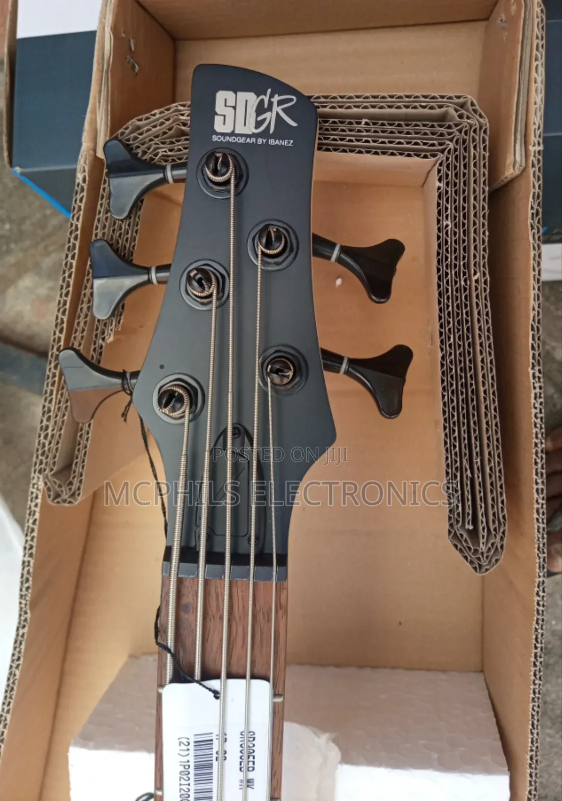 Ibanez 5-Strings Bass Guitar Sr305