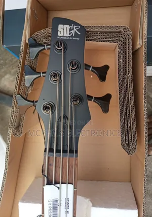Ibanez 5-Strings Bass Guitar Sr305