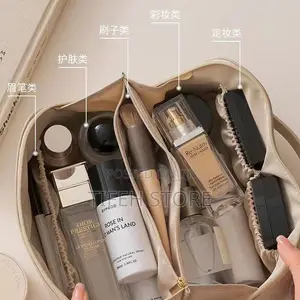 Cosmetics Purse