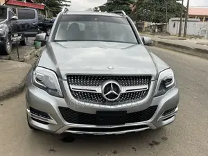 Mercedes-Benz GLK-Class 350 4MATIC 2014 Gray