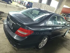 Mercedes-Benz C300 2013 Gray