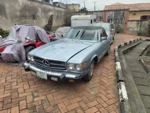 Mercedes-Benz SL-Class 1977 Blue